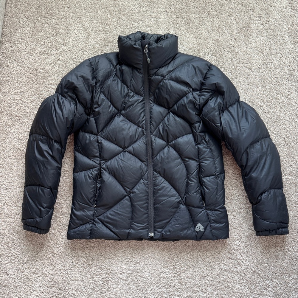Nike ACG 550 Down Puffer Jacket Womens Medium Black Diamond Quilt Outer Layer 3